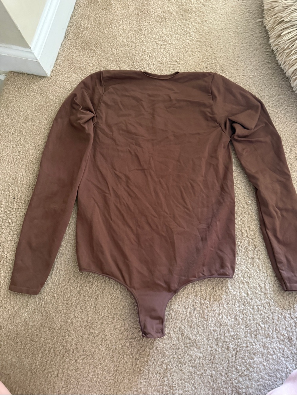 SKIMS Long Sleeve Bodysuit in Cocoa - L/XL